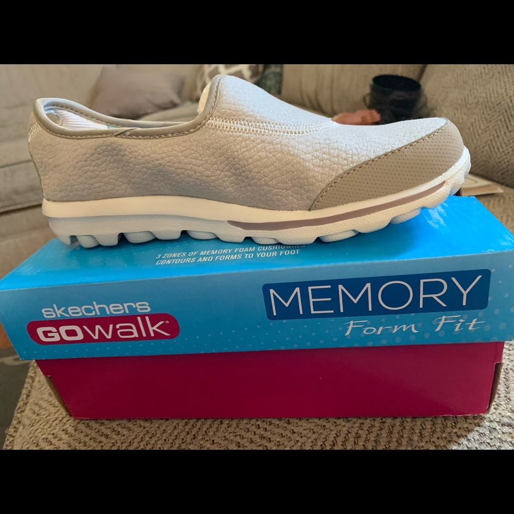 Sketchers for women size 8